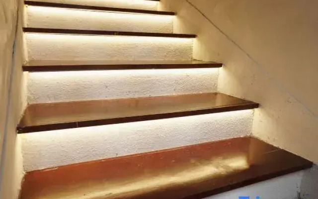 wind street down hotel