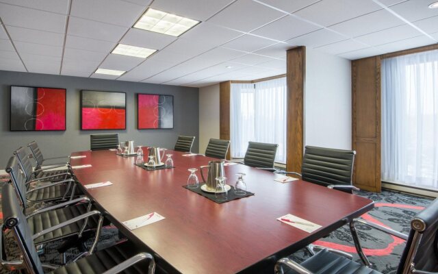 Hôtel Chateauneuf Gatineau—Ottawa