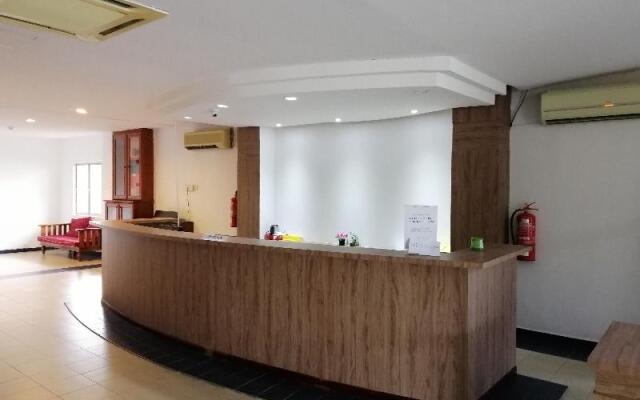 Safari Hotel by OYO Rooms