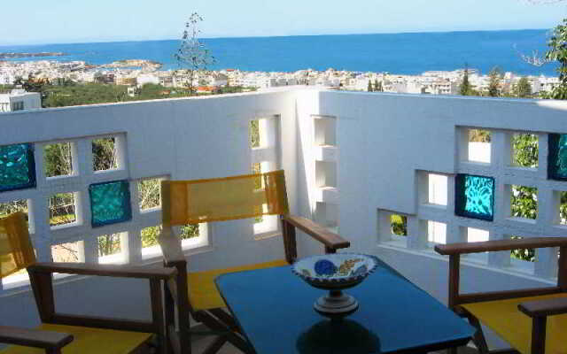 Romantica Hotel Apartments