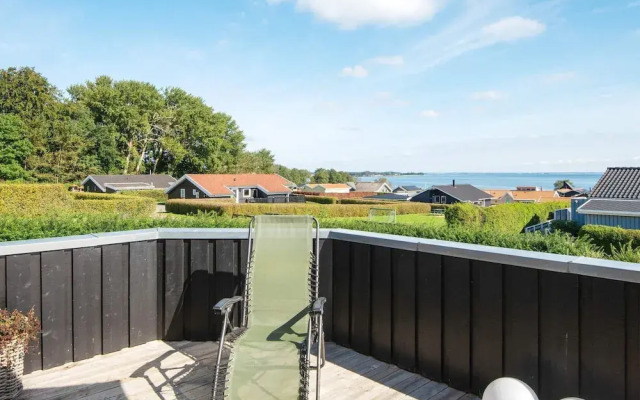 6 Person Holiday Home in Sjolund-by Traum
