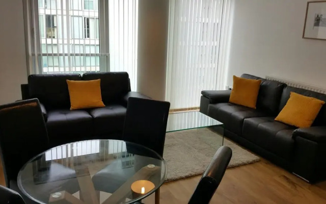 Shortletting by Centro Apartments - Hub