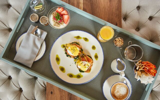Riva Boutique Hotel & Restaurant
