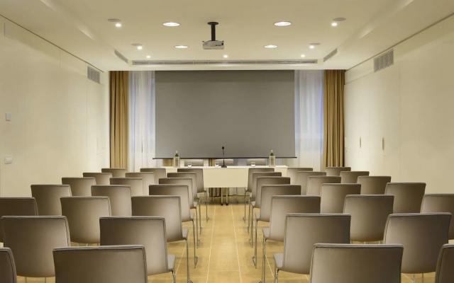Unahotels Century Milano Hotel