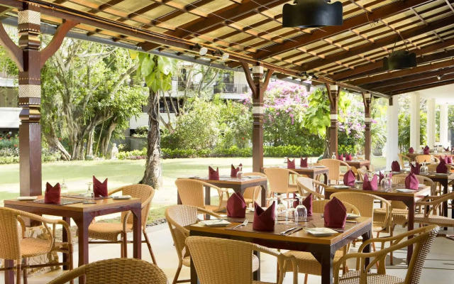 Отель Novotel Bali Nusa Dua - Hotel & Residences