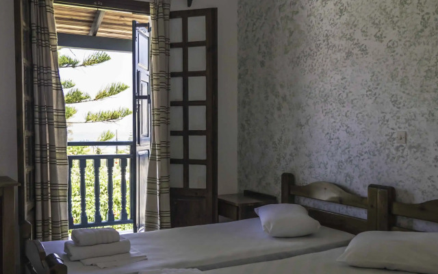 Krinas Hotel