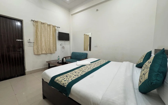 Murli Manohar Palace