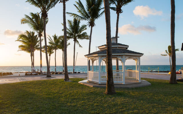 Memories Grand Bahama Beach Resort All-Inclusive
