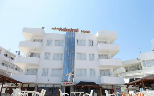 Admiral Hotel