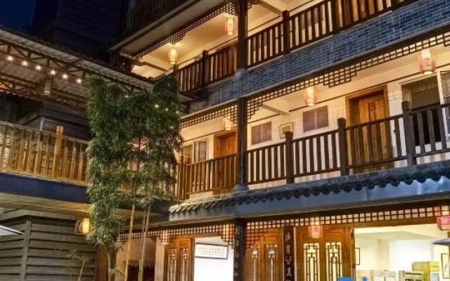 Qingcheng Houshan Landscape Heyuan Homestay – Exterior – Chengdu