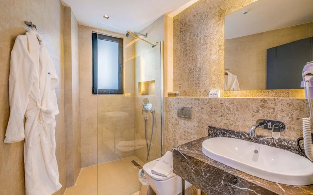 Seatown Hotel
