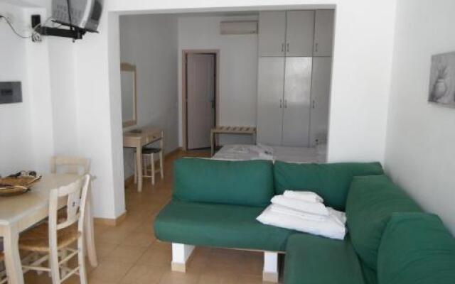 Mandorla Apartments