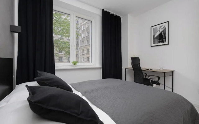Elegant Apartment in Warsaw by Renters