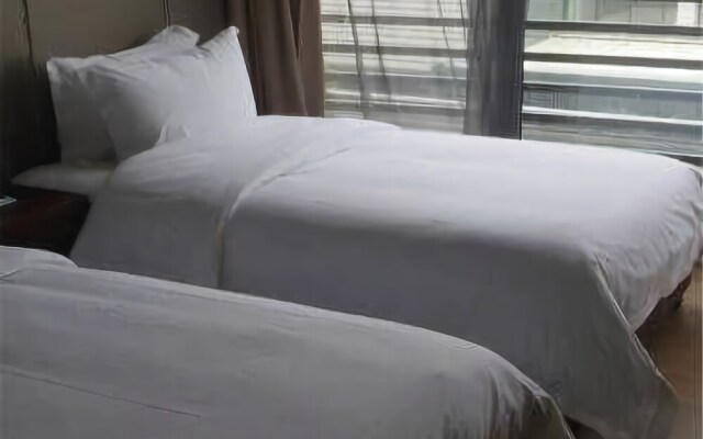 9 Hotel