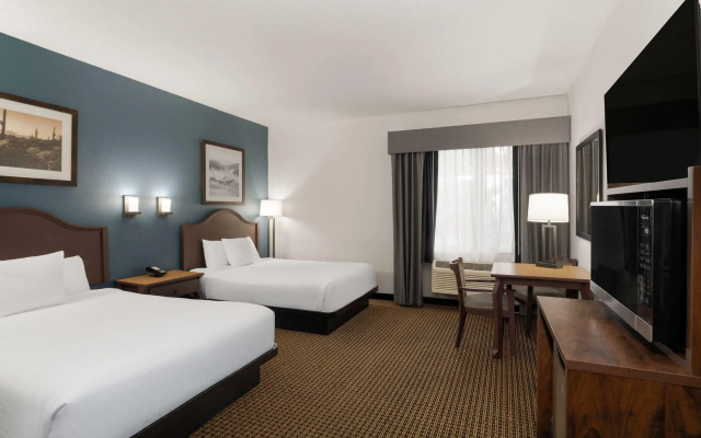 Tombstone Grand Hotel, a Baymont by Wyndham