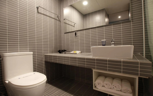 141 Mini Hotel