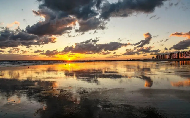 Studio on 5th Floor by the sea