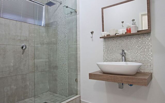 Edward Court 1 Bedroom Sea Facing