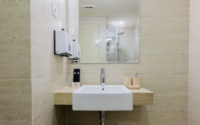 Elegant 1BR Apartment at The Accent Condominium