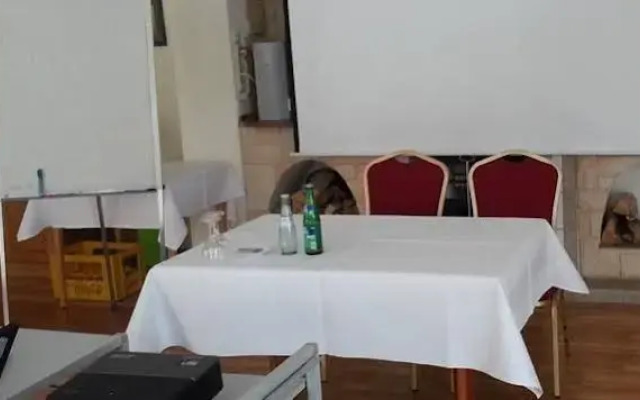 Waldhotel Seelow - Ein Land-Gut-Hotel