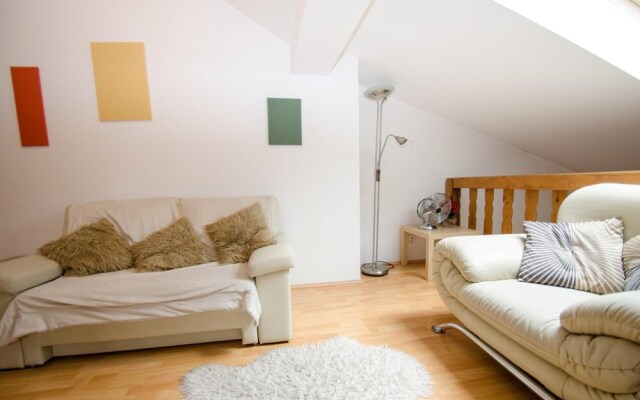 Apartment 3-room-maisonette Near ski Lift and Town