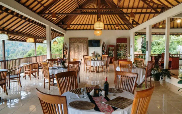 Munduk Sari Garden & Nature Villas
