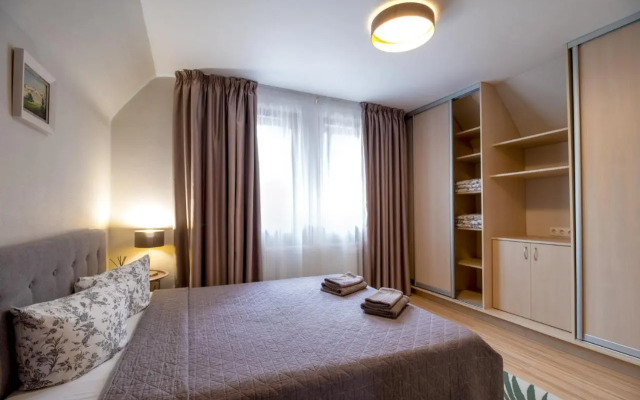 Ronzes Apartamentai 22
