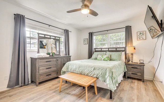 Hollywood Hideaway: Close to Dtwn & Beaches