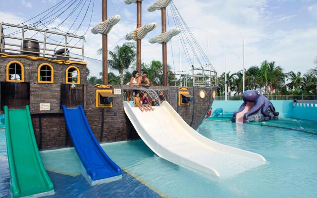 Seadust Cancún All Inclusive Family Resort