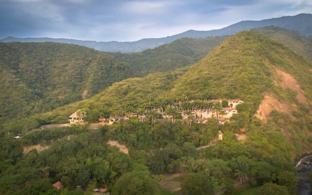 Entremonte Wellness Hotel And Spa