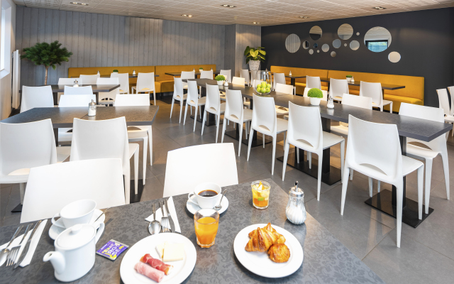 Ténéo Apparthotel Bordeaux Merignac - Aeroport