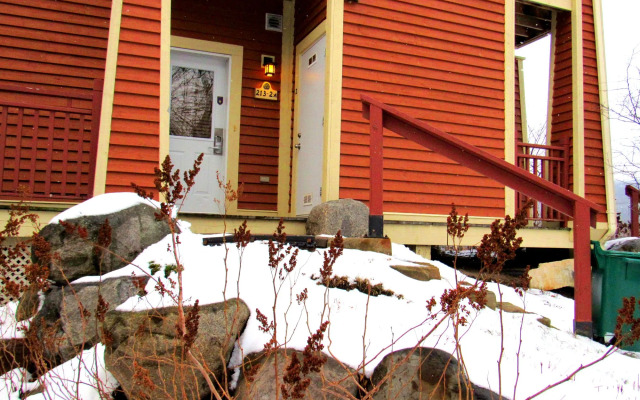 Tremblant les Eaux by Les Suites