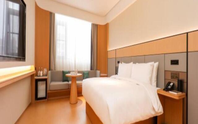 Ji Hotel Kaifeng Broadcasting Tower