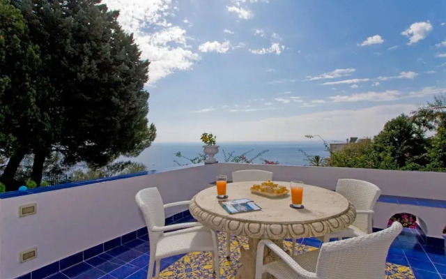 Villa Bijoux - Luxury Villa Sea View