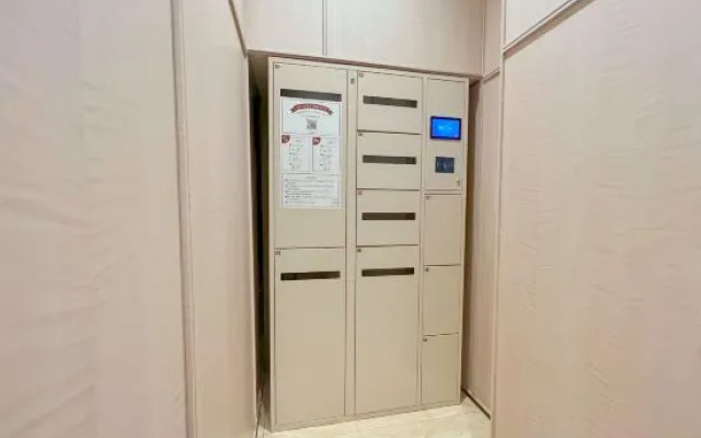 HanTing Hotel (Guangzhou Pearl River Film Starlight City Kecun Metro Station)