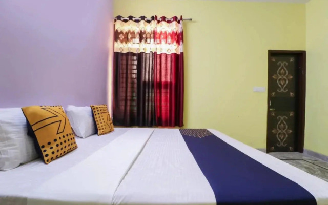 Galaxy 24 by OYO Rooms