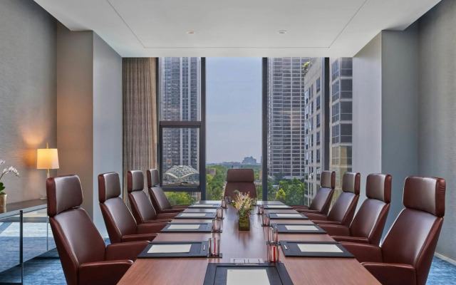 The St. Regis Chicago