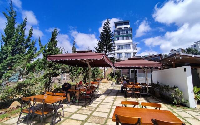 Green Eco Hotel Dalat