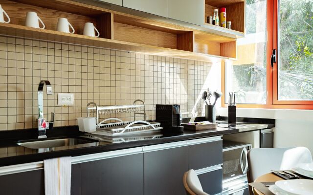 Chic Modern La Condesa Apt in Art Deco Building