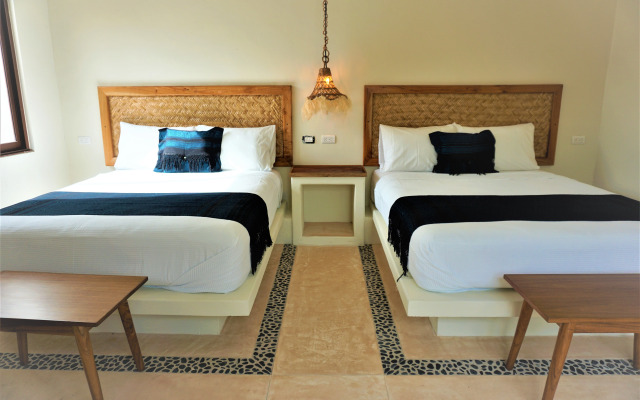 La Puerta Azul Beachfront - Adults Only