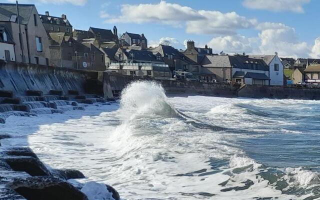Charming Eyemouth Apartment Close the Beach