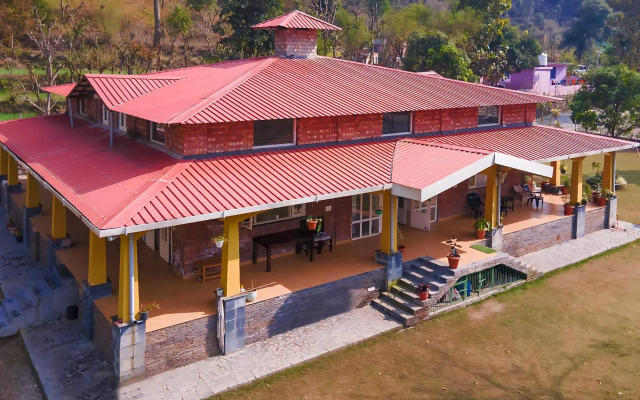 StayVista at Countryville
