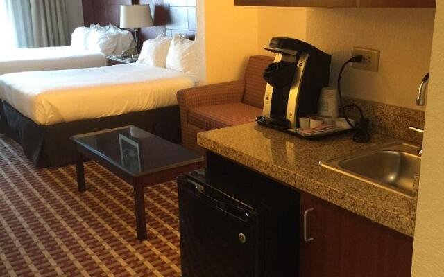 Holiday Inn Express Hotel & Suites Columbus Univ Area - Osu, an IHG Hotel