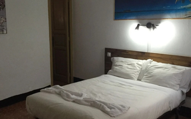 Hostal Macaya