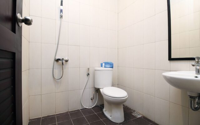 Airy Denpasar Barat Gunung Soputan Tiga 11 Bali