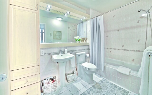 Quartier des Spectacles Downtown Loft Condos