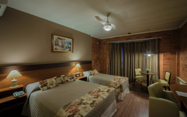 Hotel Serra Nevada