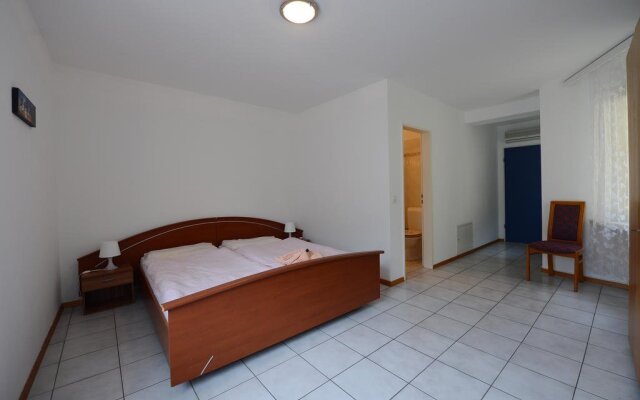 Hotel Ristorante Camoghe