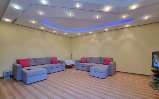 Апартаменты на улице Первая Бульварная