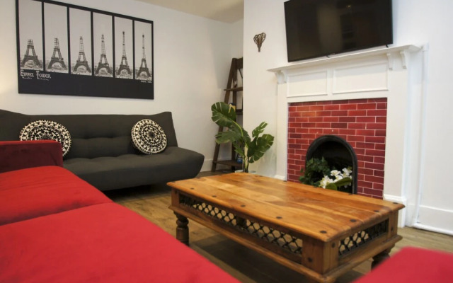 Montpelier Apartment Central by Brighton Holiday Lets